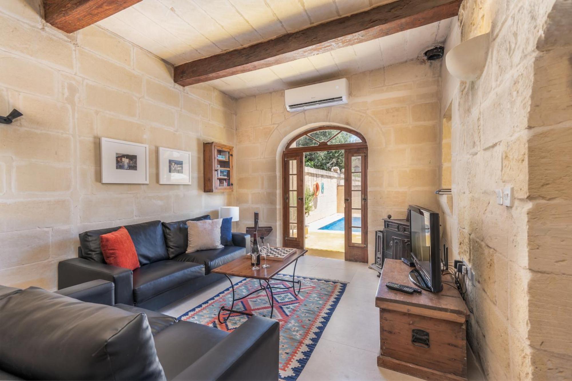Dar Ta' Betta Farmhouse With Private Pool Għarb Exterior foto