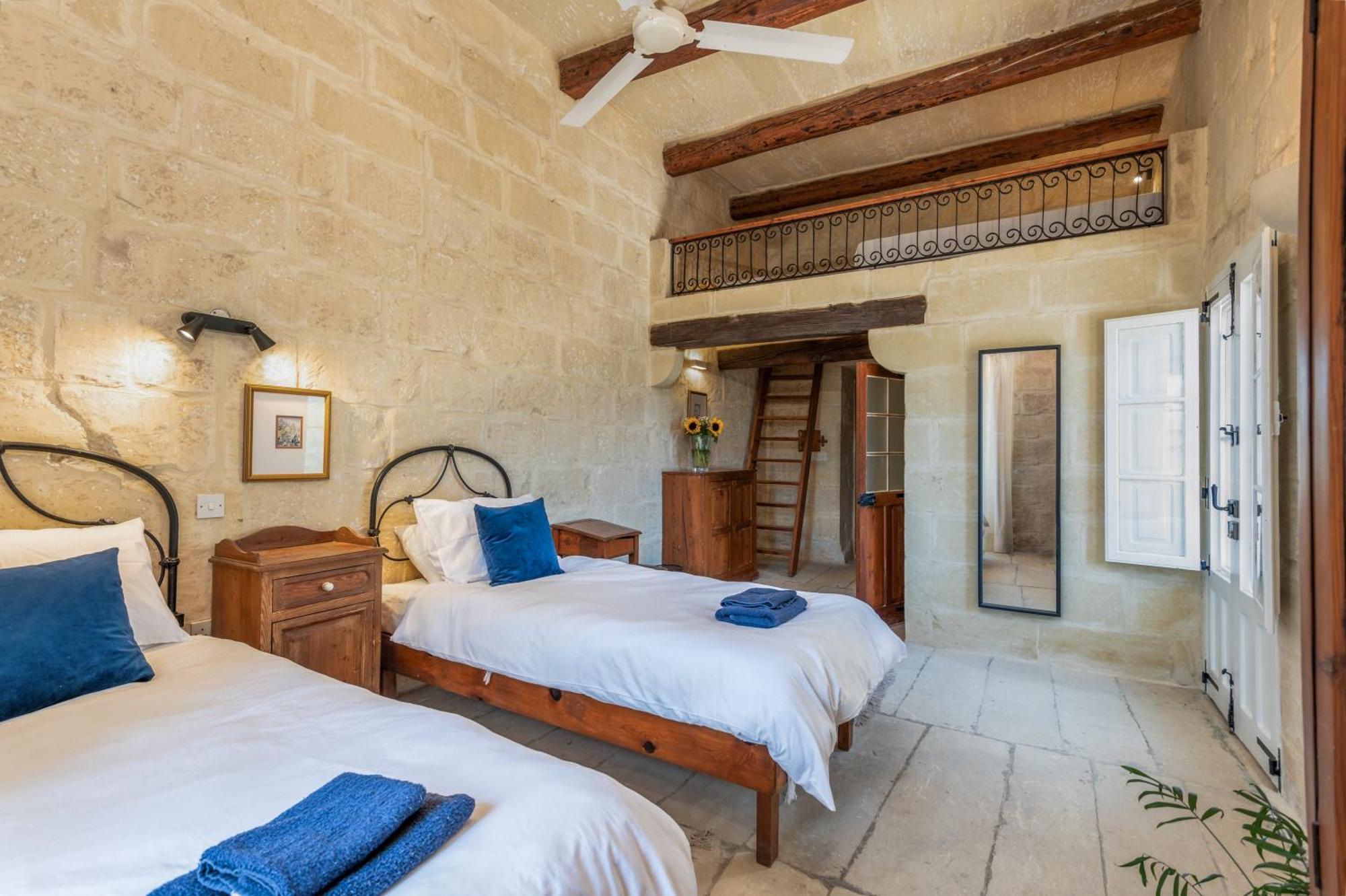 Dar Ta' Betta Farmhouse With Private Pool Għarb Exterior foto