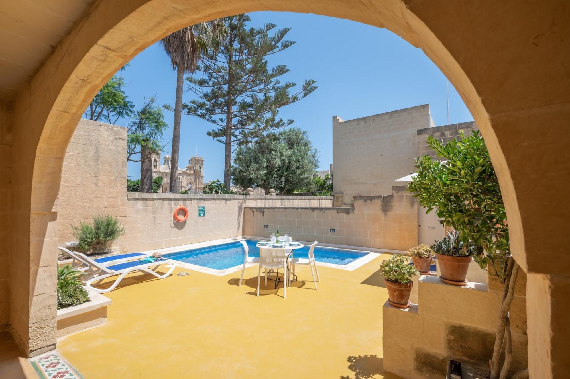 Dar Ta' Betta Farmhouse With Private Pool Għarb Exterior foto